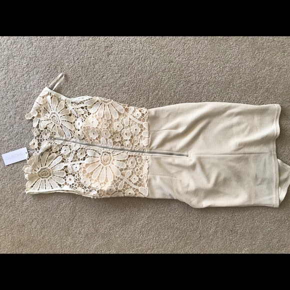 Brand new with tags. Never worn. - Picture 4 of 7